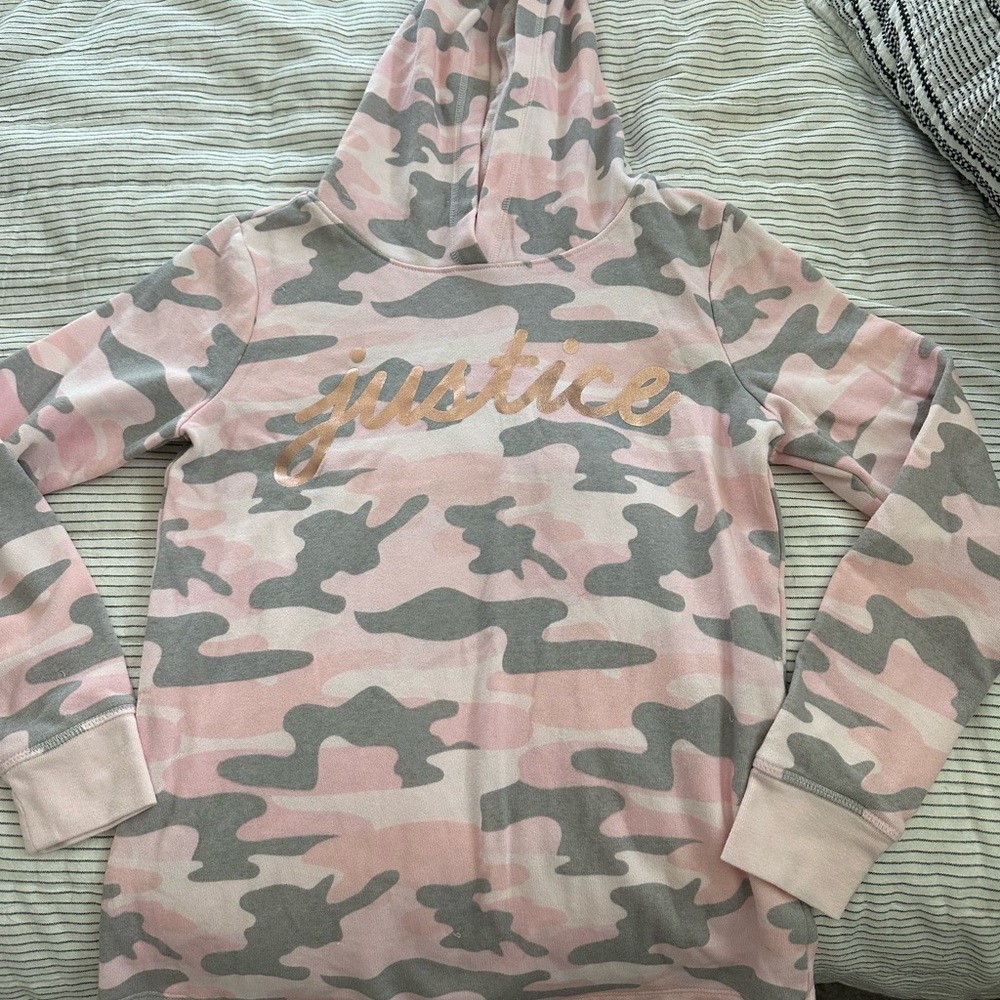 Girls pink, gray, white camo Justice hooded sweatshirt size 12